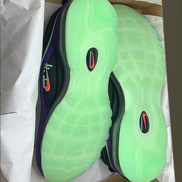 Air max 97 size 12 Halloween glow in dark edition - Picture 2 of 4